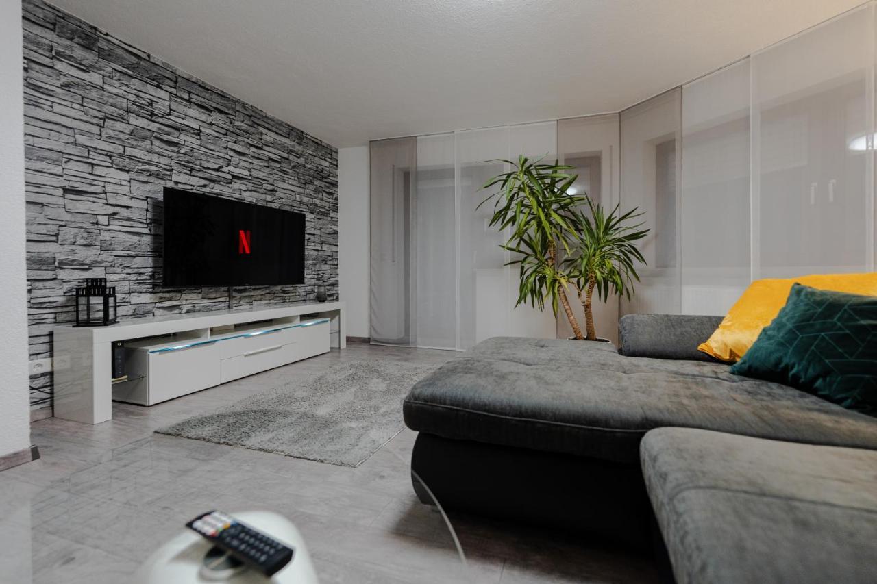 Modern - Ruhige Lage - Zentrumsnah - 2-Zimmer Apartment Хорб ам Некар Екстериор снимка